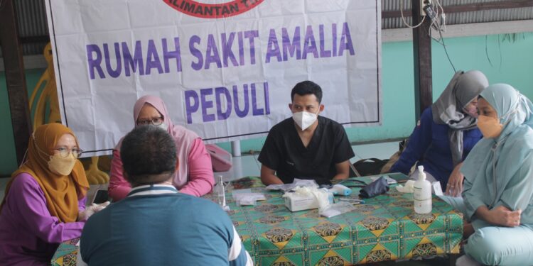 Bantu Warga Terdampak Banjir, Rumah Sakit Amalia Bontang  Lakukan Pemeriksaan Gratis