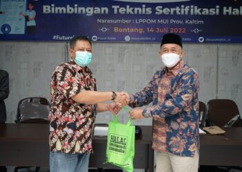 Fasilitasi Pengurusan Sertifikat Halal, PKT Gelar Bimtek Bagi 25 UMKM Binaan