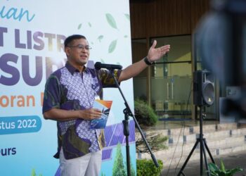 Resmikan PLTS Atap Seluas 6.500 Meter Persegi, PKT Kejar Target Dekarbonisasi 32,51% pada 2030