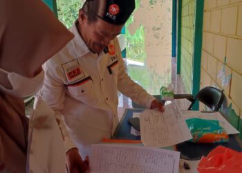 Warga RT 30 Gunung Telihan Keluhkan Air PDAM Keruh, Ini Jawaban Abdul Malik