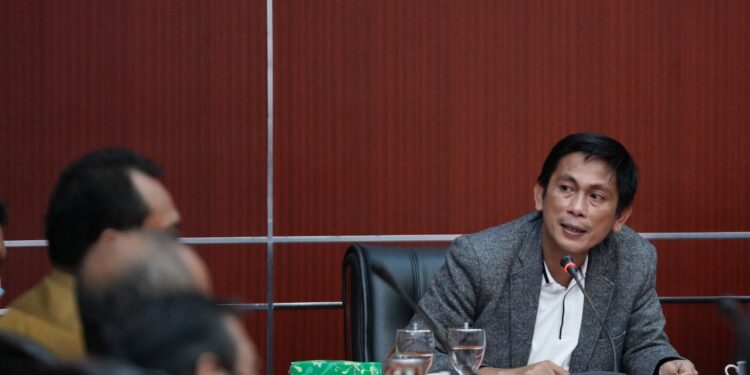 Terkait Dua Proyek Andalan yang Dicoret Pusat, Bahktiar Wakkang: Walikota Harus Buat Pernyataan Tegas
