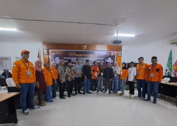 Exco Partai Buruh Bontang Daftarkan 25 Kadernya Sebagai Bacaleg, Diiringi 350an Orang Serahkan Berkas ke KPU