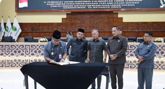 Pemprov dan DPRD Kaltim setuju Raperda Pajak dan Retribusi Daerah