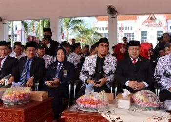 Peringatan Hari Guru Nasional (HGN) 2023 DPRD Kaltim Harapkan Tingkatkan Kesejahteraan Guru