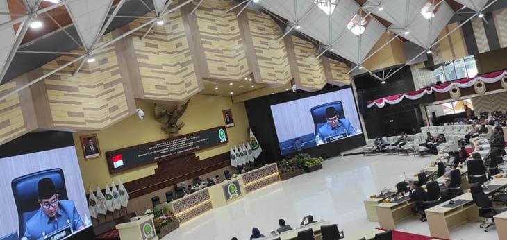 Rapat Paripurna ke-41, DPRD Kaltim Sahkan Tiga Raperda