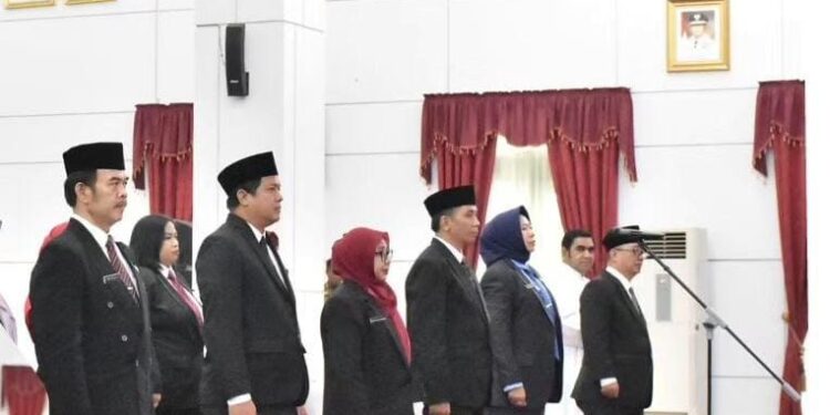 Sekretaris DPRD Kaltim Norhayati US Hadiri Sumpah/Janji Jabatan Pemprov Kaltim