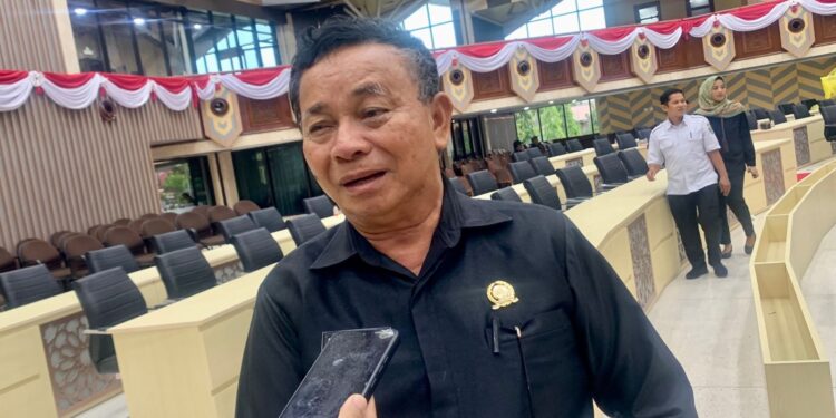 DPRD Kaltim Desak Pembatalan Penghapusan Tenaga Honorer: Jahidin Sebut APBD Mampu Biayai