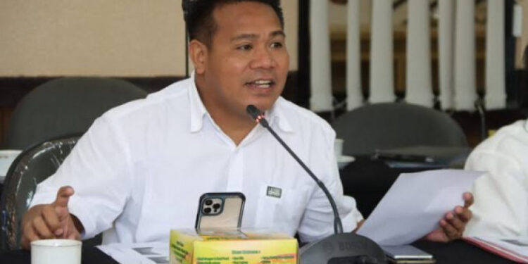 DPRD Kaltim Minta Gubernur Evaluasi Dinas PUPR, Banyak Gedung Baru OPD Tak Layak