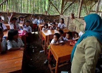 Peringatan (HGN), Sutomo Jabir Harap Pemerintah Kaltim Berikan Akses Lengkap Untuk Guru di Pedalaman