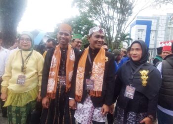 Mendaftar di KPU Bontang, Sutomo Jabir-Nasrullah Siapkan Program Khusus Bagi Pengangguran