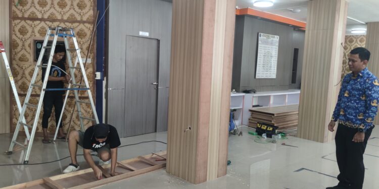 DPMPTSP Bontang Targetkan Rehabilitasi Meja Pelayanan Rampung Desember