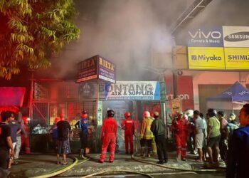 Kebakaran Toko Percetakan dan ATK di Bontang, Diduga Akibat Korsleting Listrik