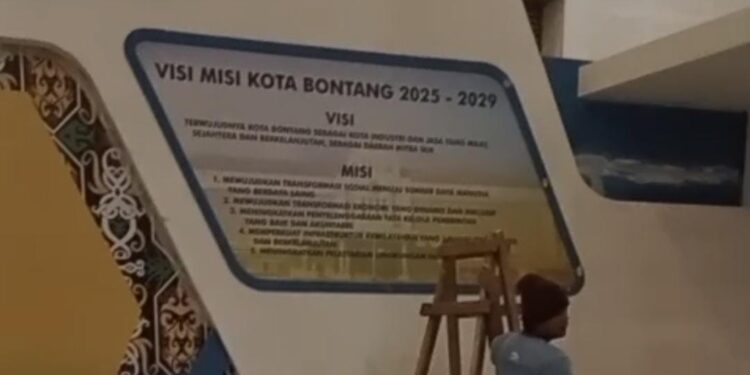 DPMPTSP Bontang Hadir di MUNAS VII APEKSI 2025, Angkat Potensi Investasi Kawasan Industri