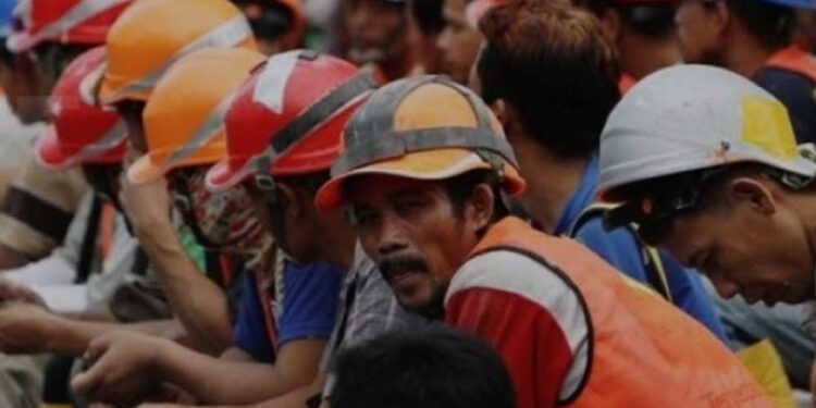 DPMPTSP Bontang Akui Kontribusi Buruh sebagai Fondasi Pertumbuhan Ekonomi Bontang