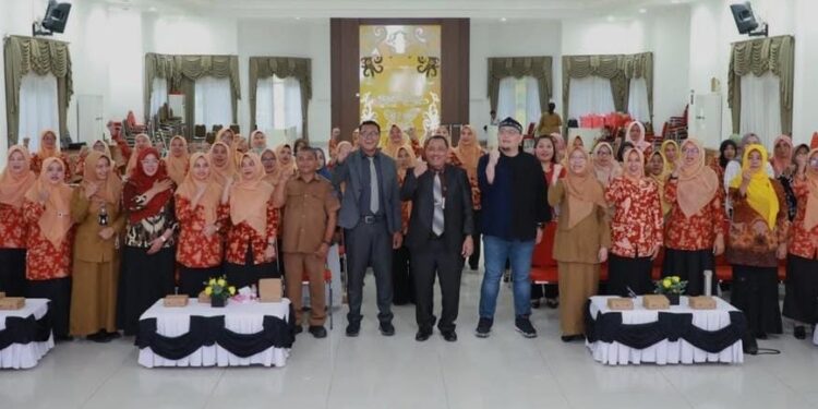 Kepala DPMPTSP, Aspiannur Apresiasi Pelatihan Basic Mentality dari DWP Kota Bontang