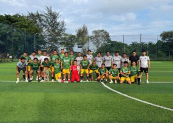 Pererat Silaturahmi, DPMPTSP Gelar Friendly Match bersama Bapenda Bontang