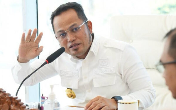 Gubernur Harum Tegaskan Program Makan Bergizi Gratis di Kaltim sebagai Investasi Masa Depan Anak
