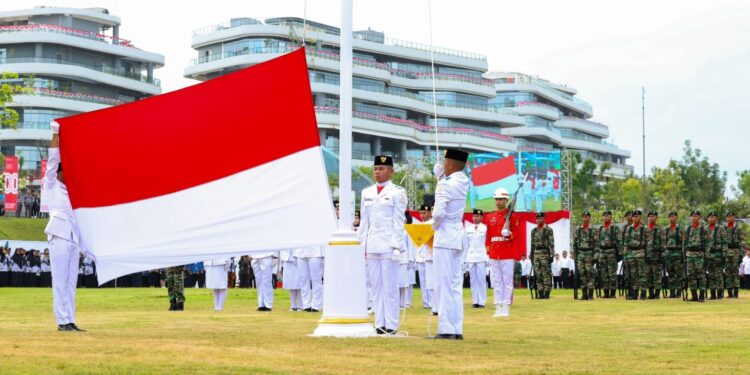 Upacara Pengibaran Bendera HUT ke-80 RI di IKN Berlangsung Khidmat dan Meriah