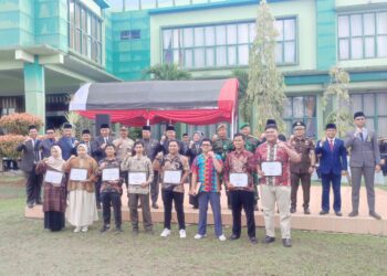 Upacara Sumpah Pemuda ke-97 di Warnai Apresiasi bagi Pemuda Berprestasi di Bontang