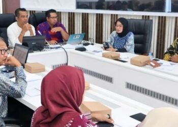Dispopar Bontang Gelar Rapat Bahas Laporan Tim Kajian Naskah Akademik Raperda RIPPARKOT 2027–2045