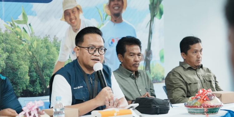 Pemberdayaan Pesisir, Pupuk Kaltim Bekali Warga Gusung Keterampilan Budidaya Mangrove