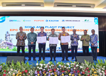 Pupuk Kaltim Tanda Tangan Kontrak EPC: Pabrik Soda Ash Pertama di Indonesia Siap Dibangun