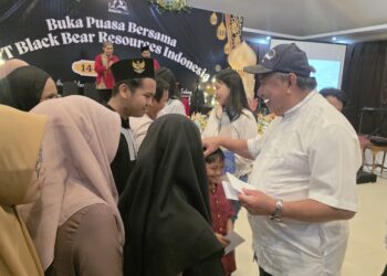 PT Black Bear Gelar Bukber Bersama Karyawan dan Keluarga, Santuni Anak Yatim