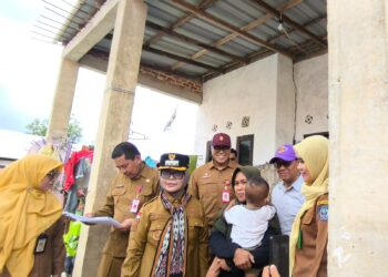 Neni Moerniaeni Tinjau RTLH, Tekankan Percepatan Penanganan Rumah Tidak Layak Huni