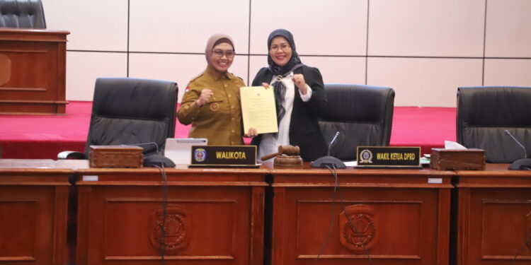 Sitti Yara Pimpin Pembahasan 8 Raperda, DPRD dan Pemkot Bontang Sinkronkan Regulasi 2026
